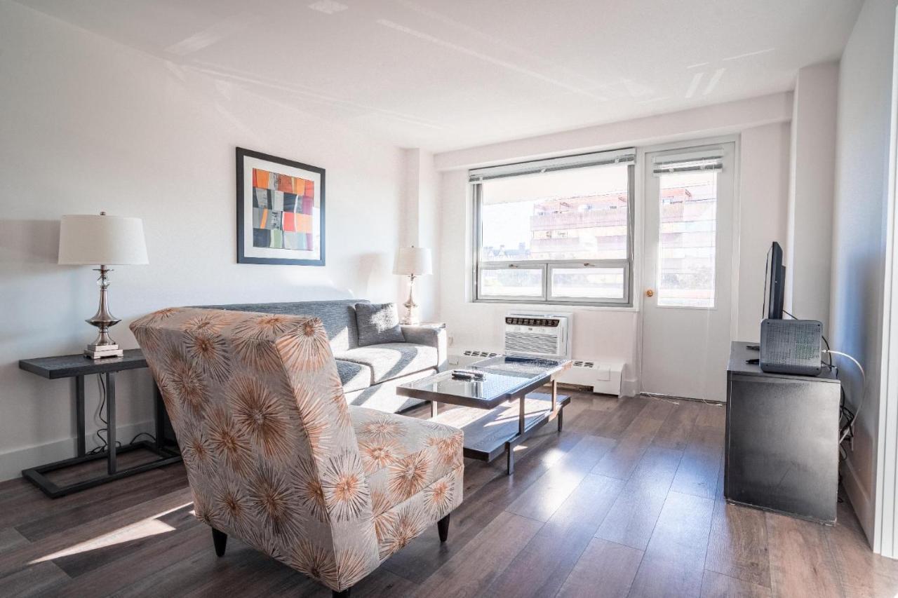 Queens Blvd Appartement *